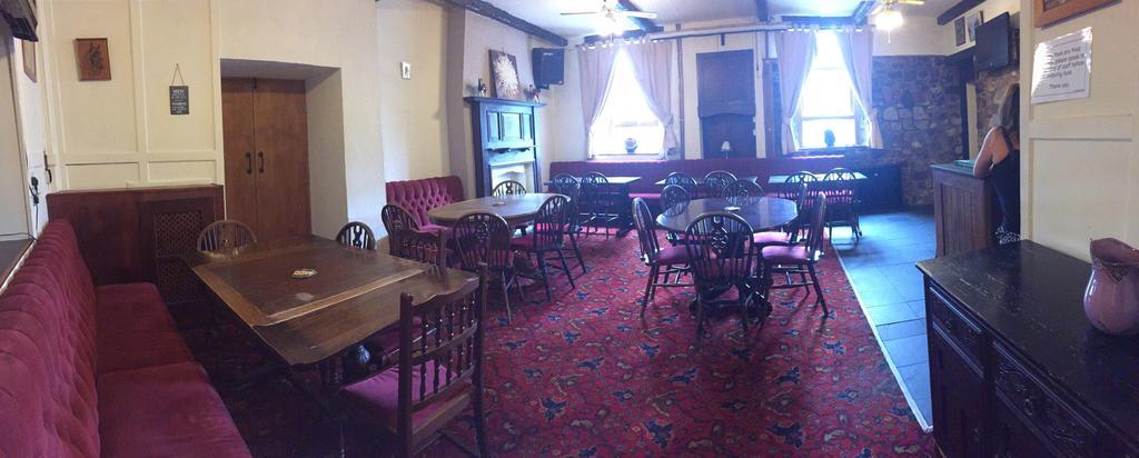 The Nags Head Tredegar Bed and Breakfast Nant-y-bwch Buitenkant foto